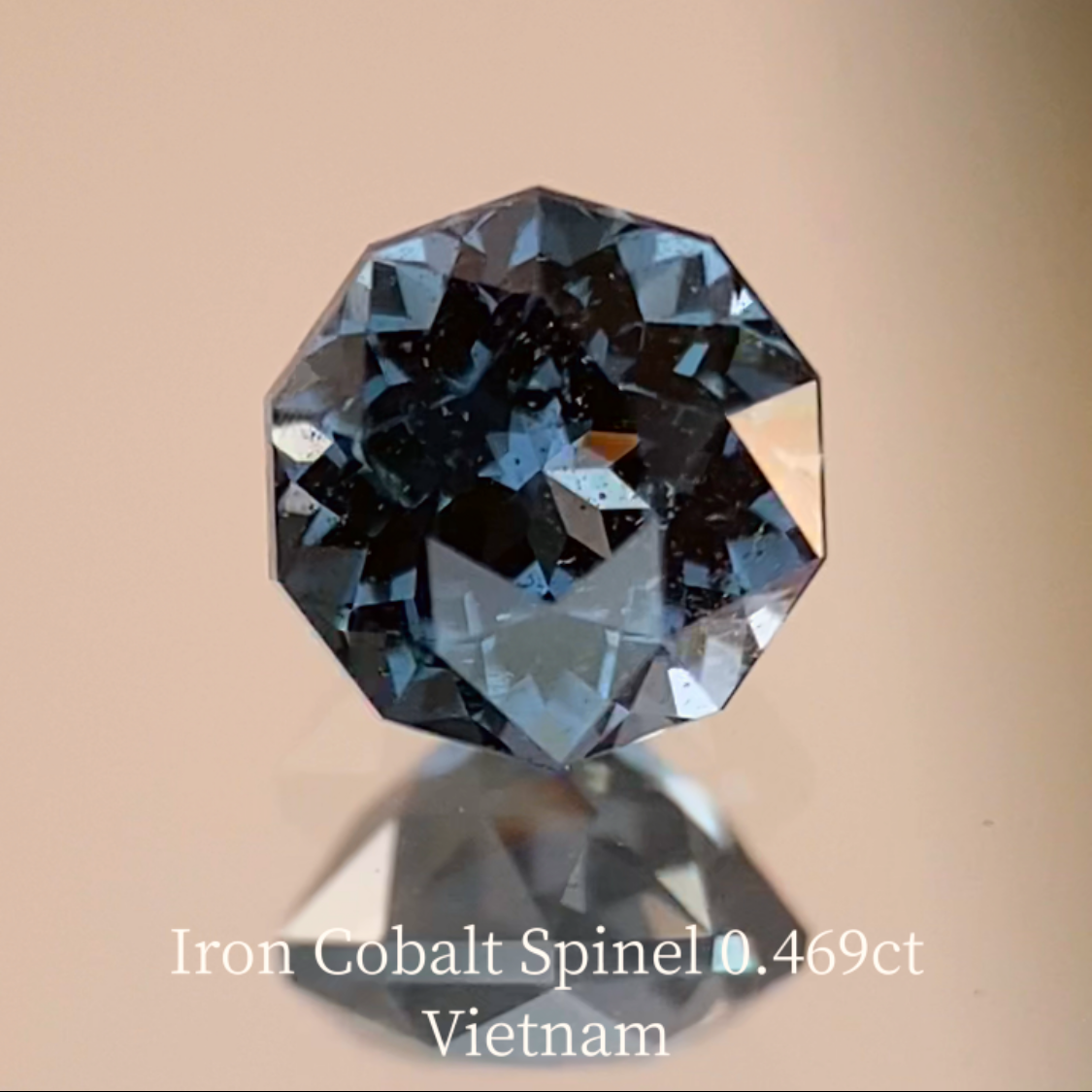 Iron Cobalt Spinel 0.469ct / Vietnam