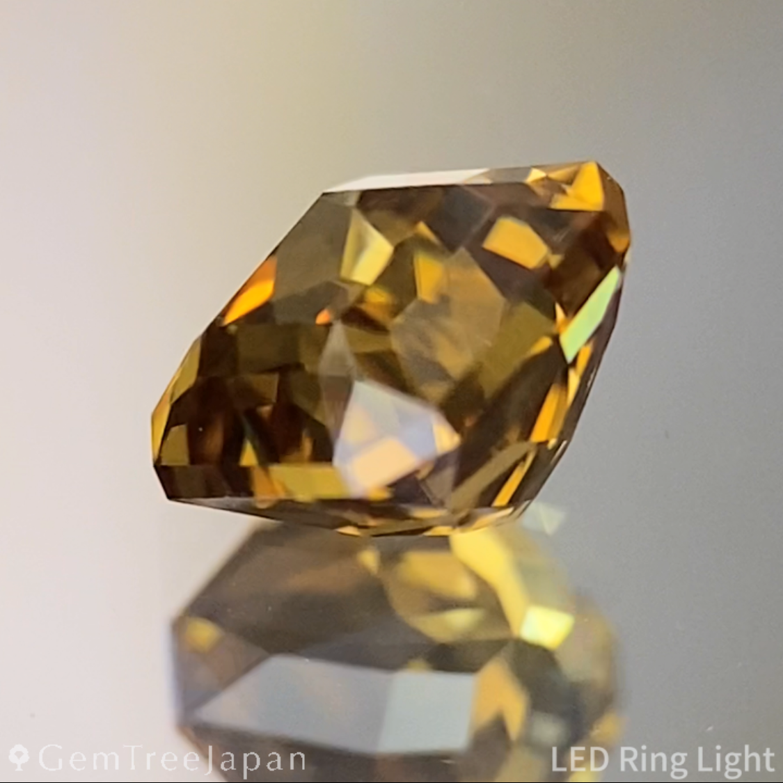 Zircon 1.230ct / Sri Lanka