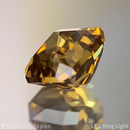 Zircon 1.230ct / Sri Lanka