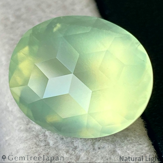 Prehnite 10.108ct / Australia
