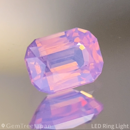 Un-Heat Padparadscha Sapphire 0.375ct / Vietnam
