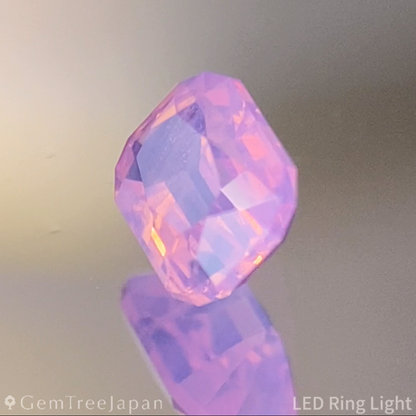 Un-Heat Padparadscha Sapphire 0.375ct / Vietnam