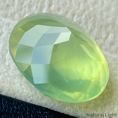 Prehnite 9.601ct / Australia