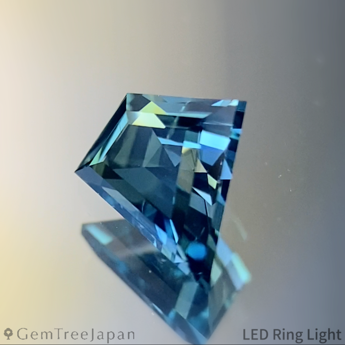 Un-Heat Sapphire 0.663ct / Madagascar