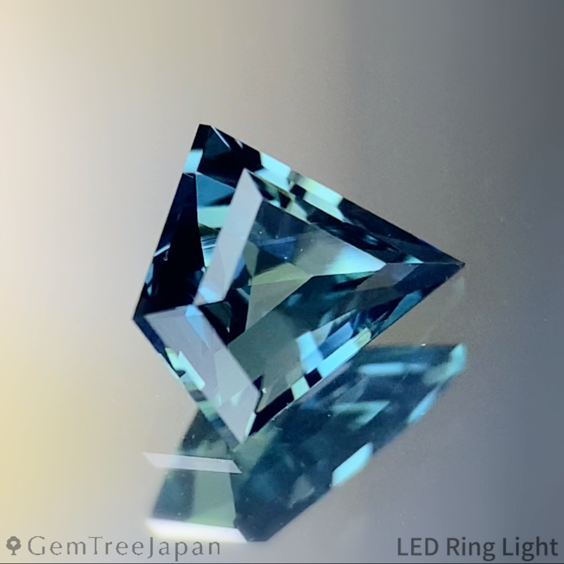 Un-Heat Sapphire 0.663ct / Madagascar