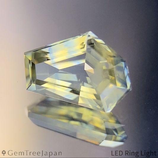Parti-Color Sapphire 1.130ct / Sri Lanka