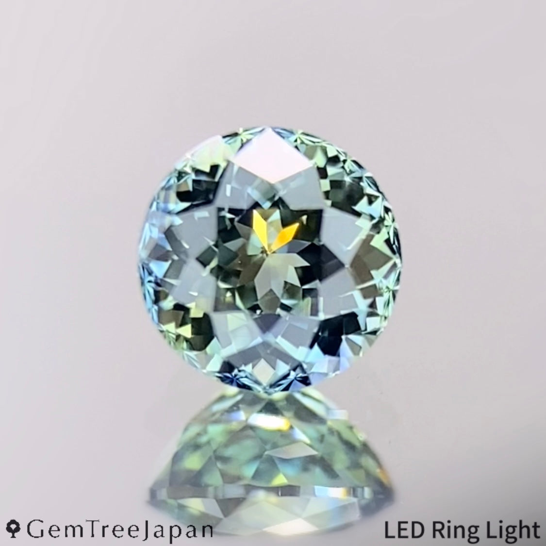 Parti-Color Sapphire 0.577ct / Thailand (Kanchanaburi)