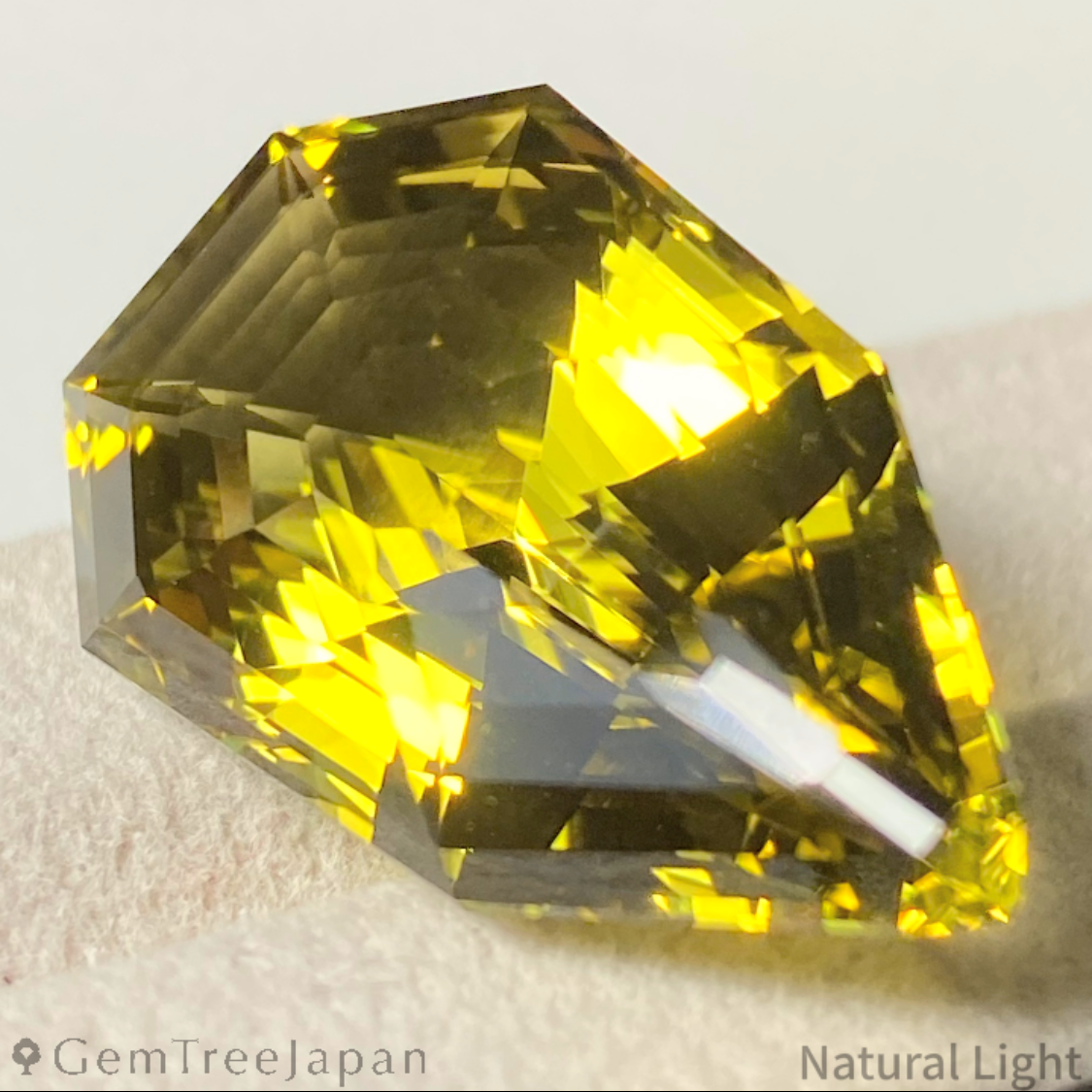 Lemon Quartz 34.27ct