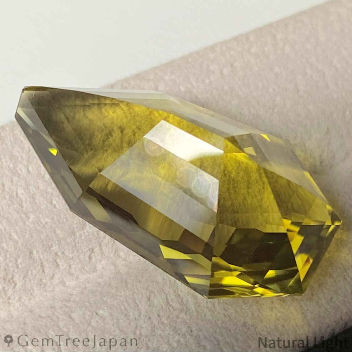 Lemon Quartz 34.27ct