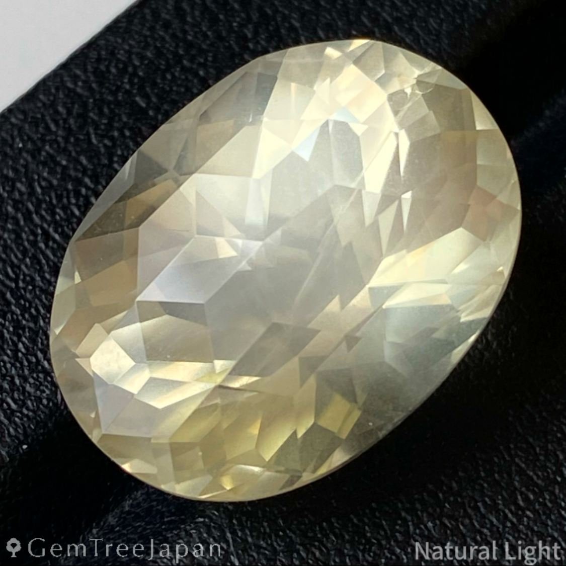 Orthoclase Feldspar 18.793ct / Sri Lanka