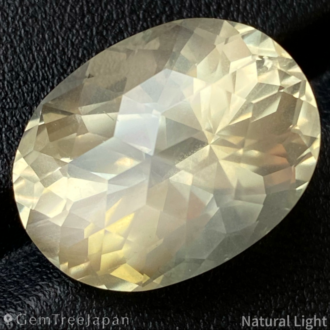 Orthoclase Feldspar 18.793ct / Sri Lanka