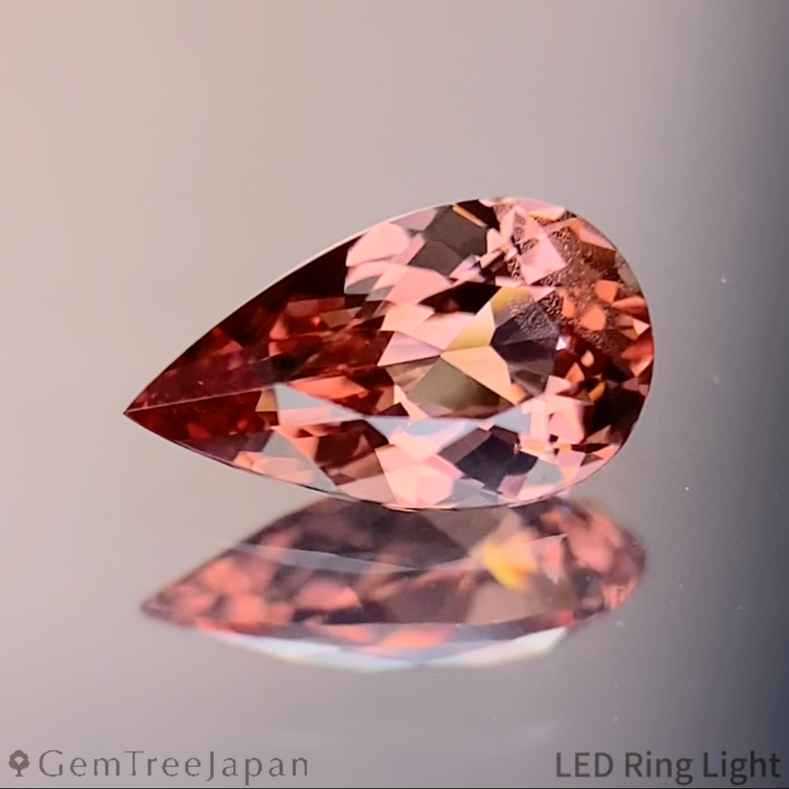 Malaya Garnet 0.495ct / Tanzania