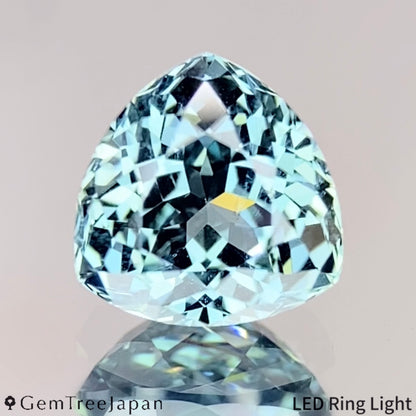 "Mint Blue" Un-Heat Sapphire 1.420ct / Thailand (Kanchanaburi)