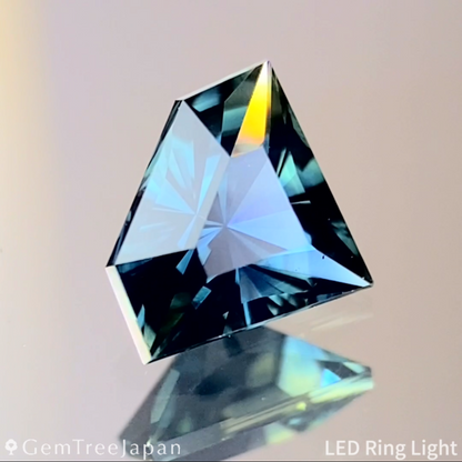 Greenish Blue Sapphire 0.500ct / Cameroon