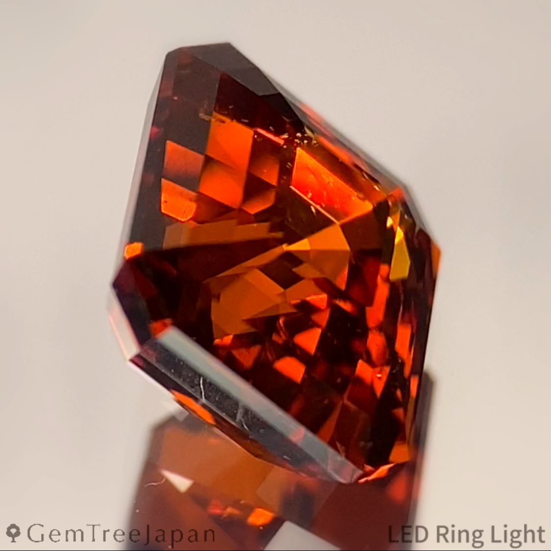 "4-6 Steps" Spessartine Garnet 2.97ct / Tanzania