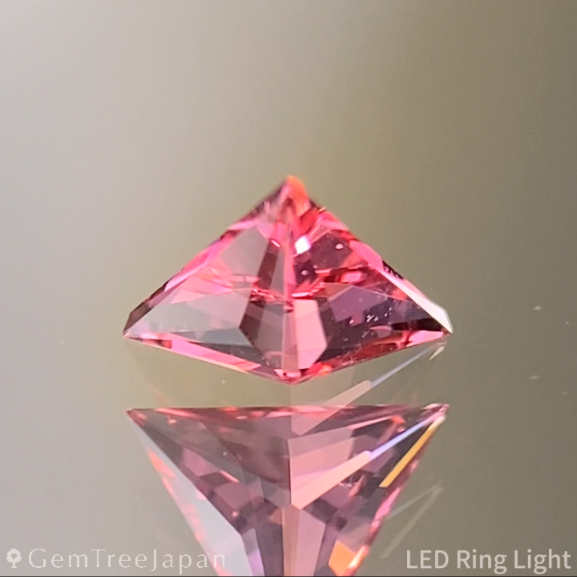 【One Price】Mahenge Spinel 0.442ct / Tanzania