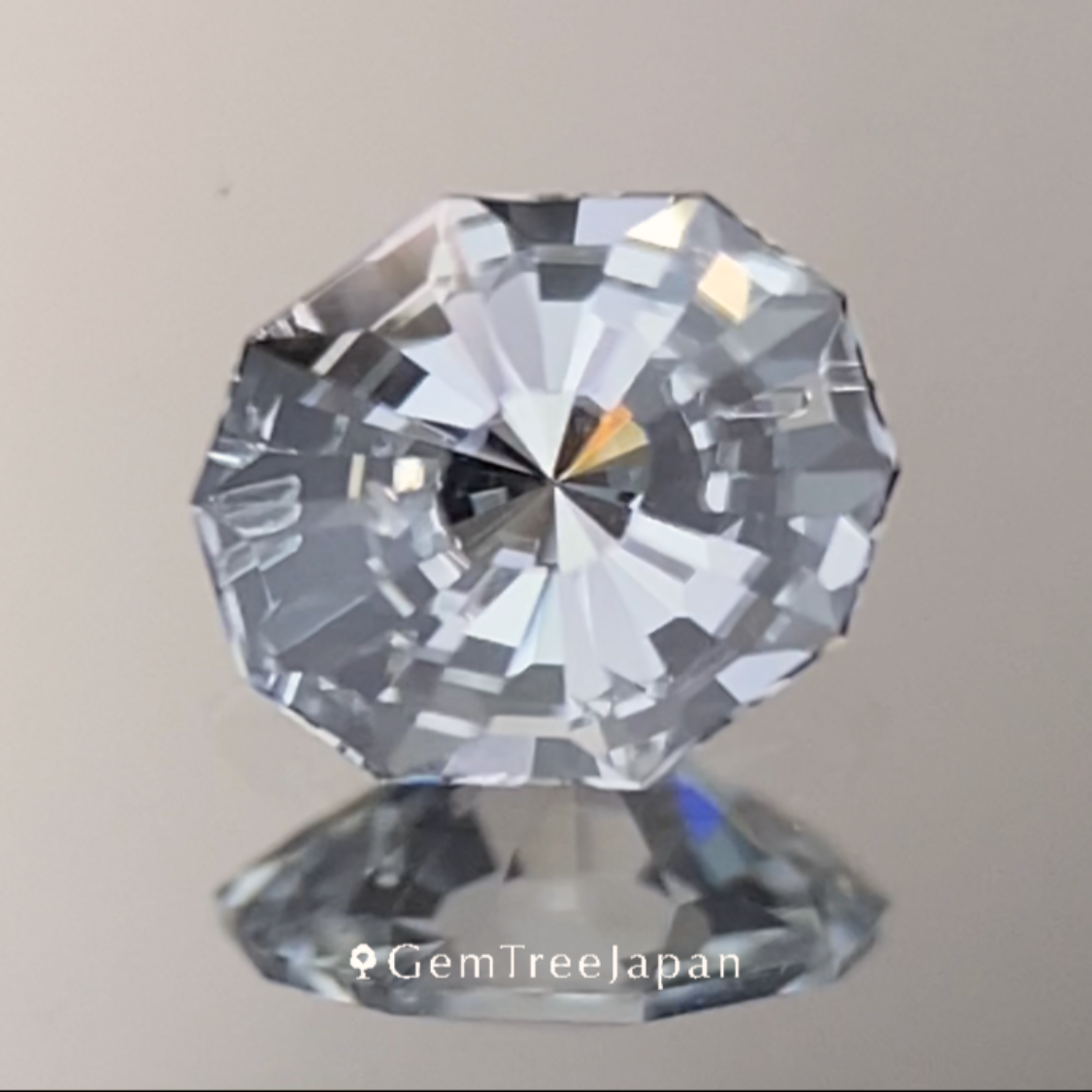 Colorless Spinel 0.250ct / Burma