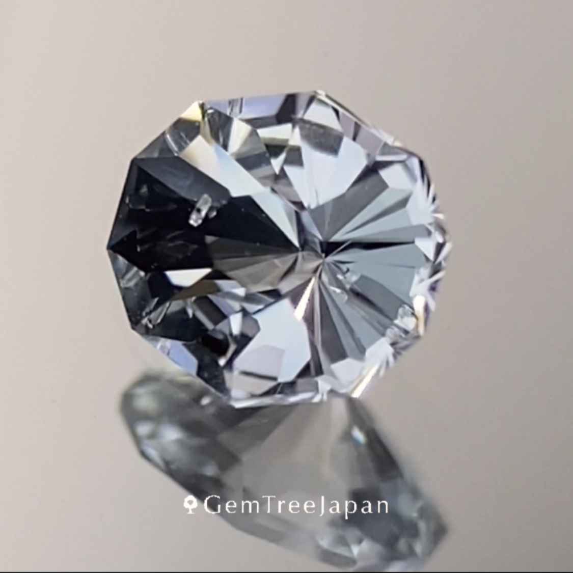 Colorless Spinel 0.250ct / Burma