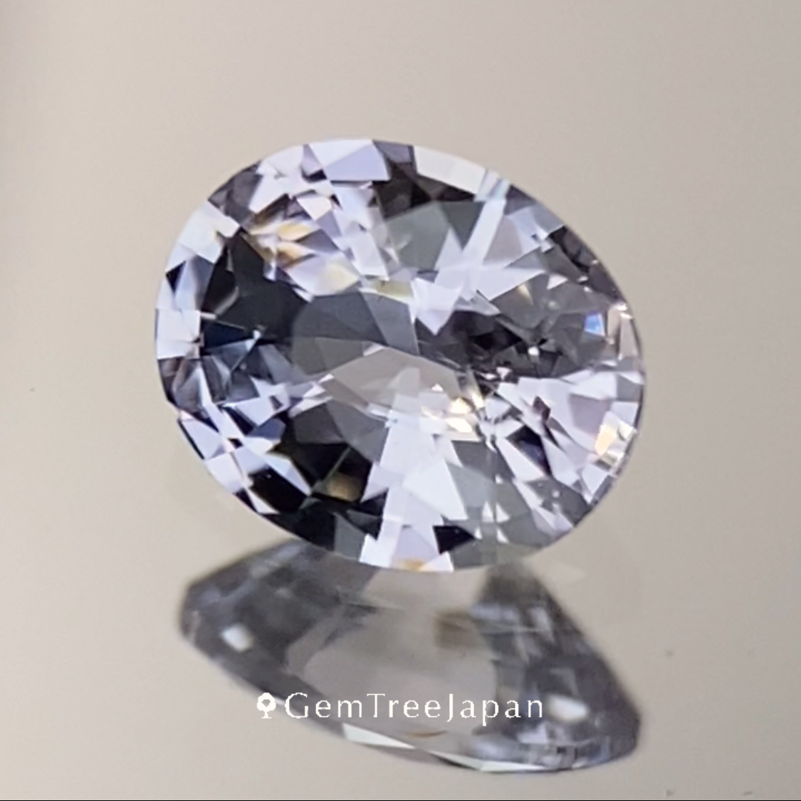 Near Colorless Spinel 0.284ct / Burma 