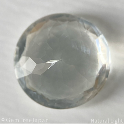 Hyalite Opal 1.617ct / Hungary