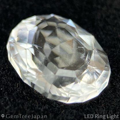 Hyalite Opal 1.814ct / Hungary
