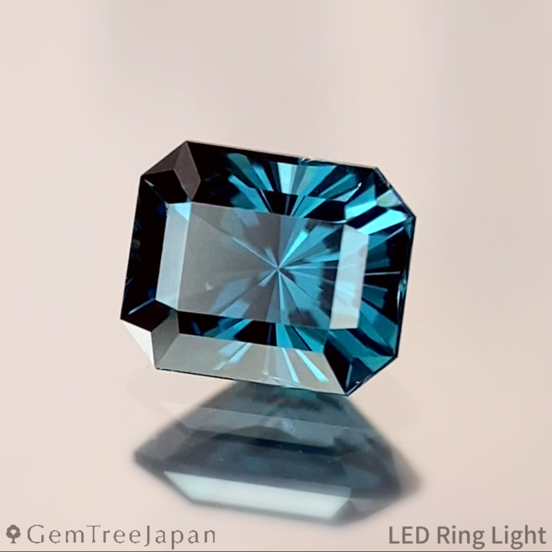 【Trial Price】Bluish Green Spinel 0.63ct / Sri Lanka