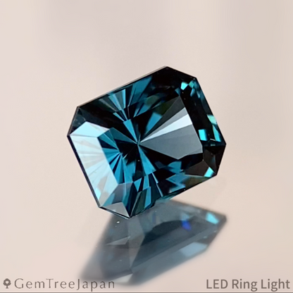 【Trial Price】Bluish Green Spinel 0.63ct / Sri Lanka