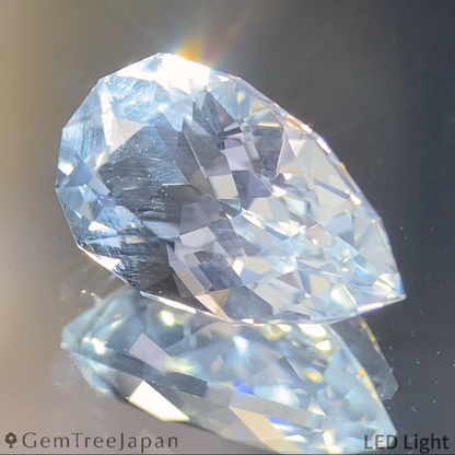 Scapolite 1.833ct / Pakistan