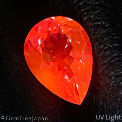 Un-Heat Padparadscha Sapphire 0.691ct / Sri Lanka