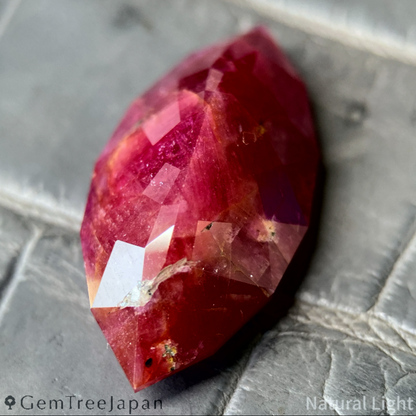 【GTJ Founder's Gem】Un-Heat Ruby 19.280ct / Vietnam
