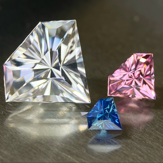 New Gem Shape 3pc Set / Colorless Topaz 3.03ct / Pink Spinel 0.621ct / Un-Heat Sapphire 0.20ct