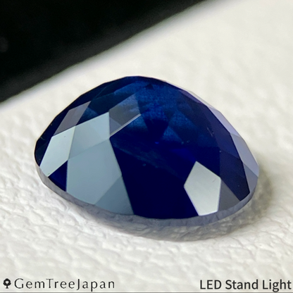 Royal Blue Sapphire 1.158ct / Thailand (Kanchanaburi)