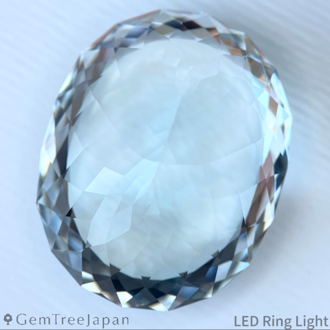 Blue Topaz 24.577ct