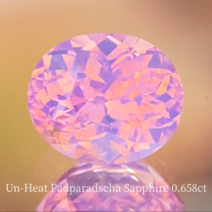 Un-Heat Silky Padparadscha Sapphire 0.658ct / Vietnam