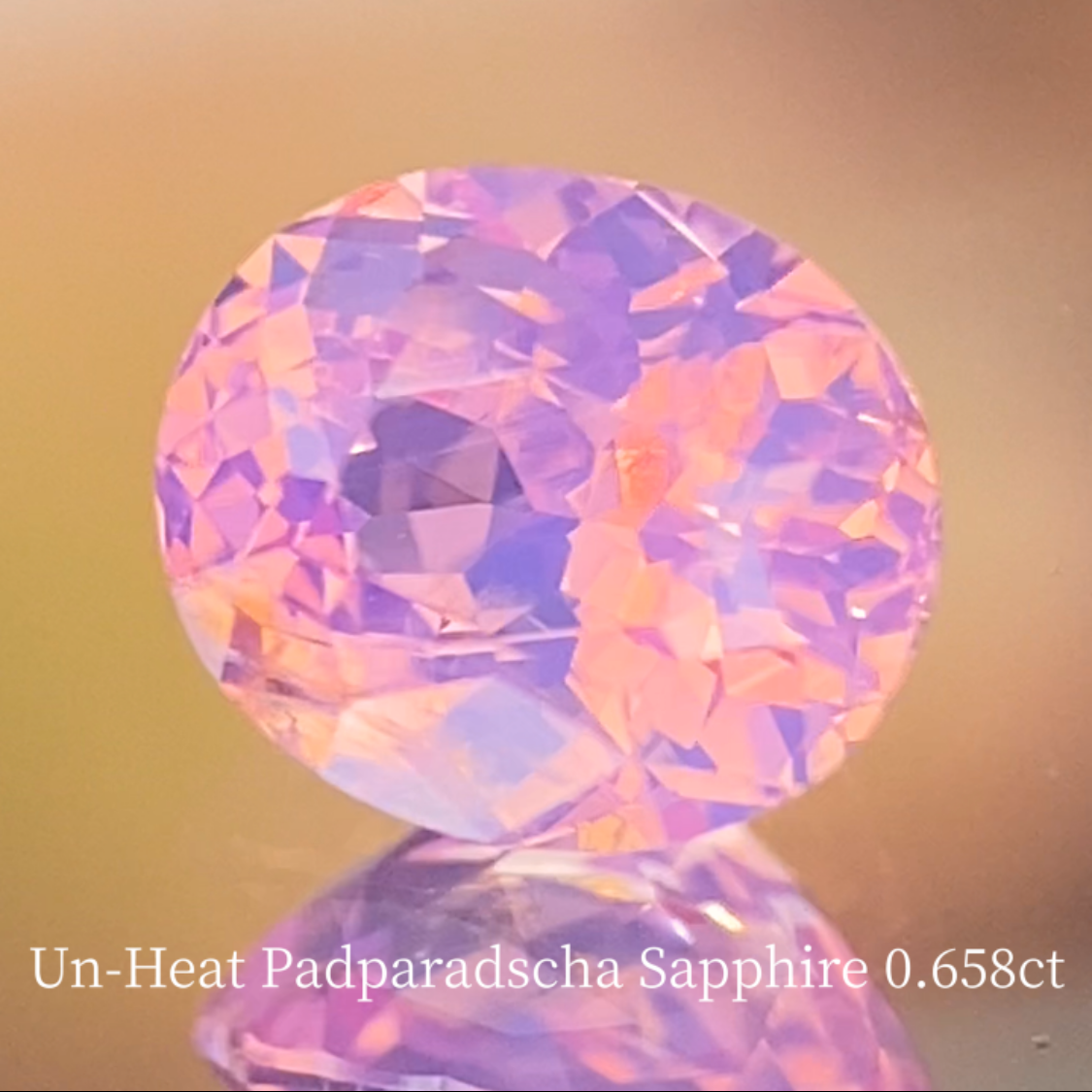 Un-Heat Silky Padparadscha Sapphire 0.658ct / Vietnam