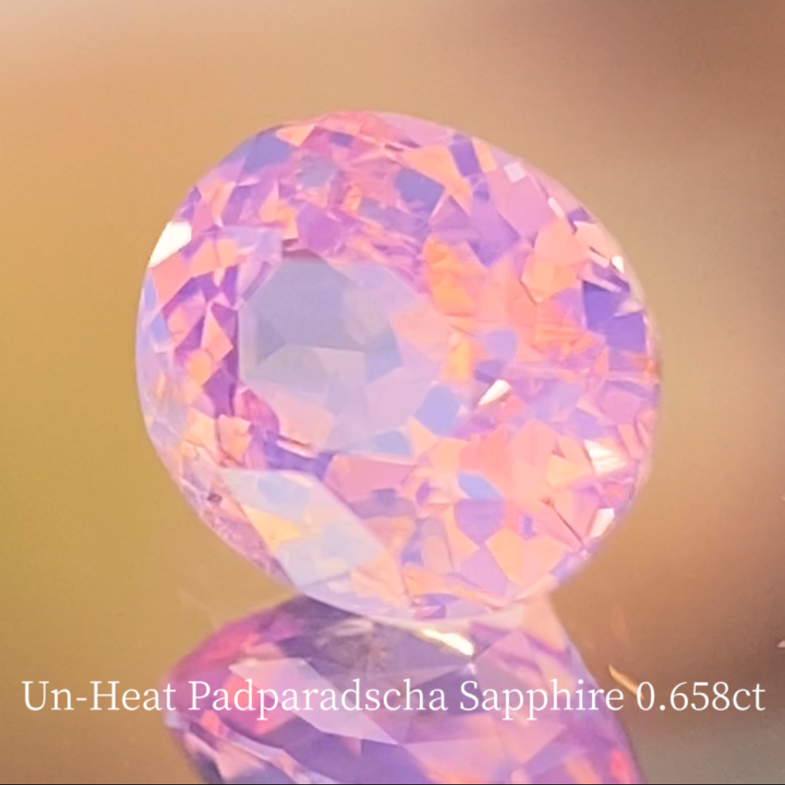 Un-Heat Silky Padparadscha Sapphire 0.658ct / Vietnam