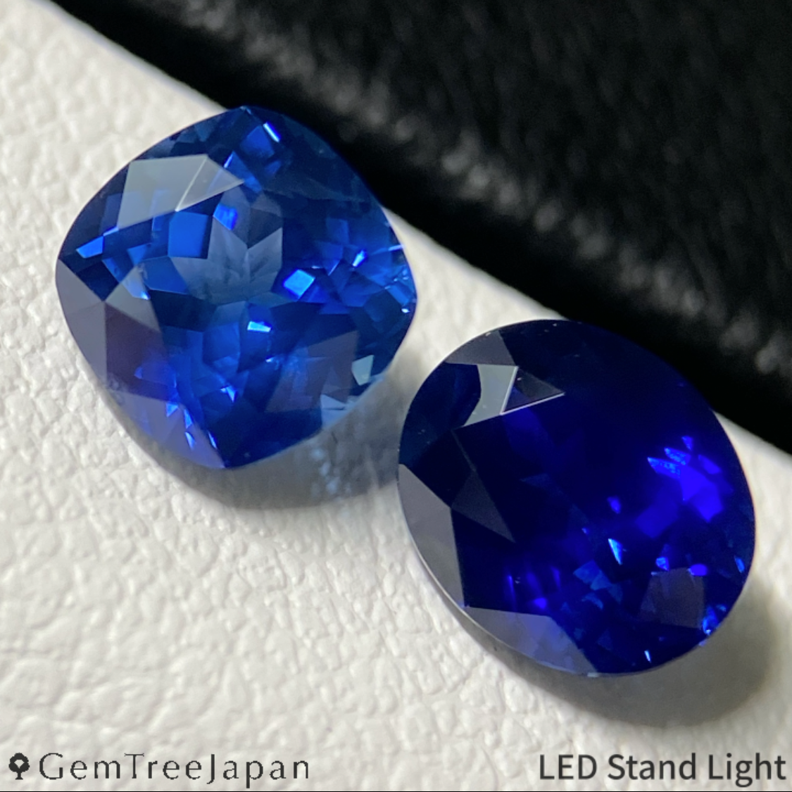 【September Gem Set】 Royal Blue Sapphire 1.158ct & Cornflower Blue Sapphire 1.103ct / Thailand (Kanchanaburi)
