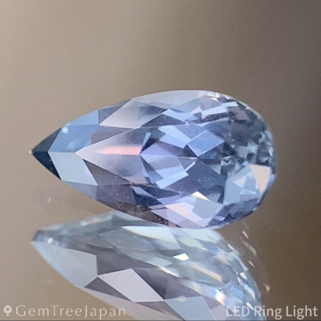 Greenish Light Blue Sapphire 1.127ct / Madagascar