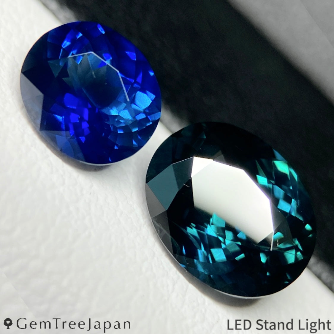 【September Gem Set】"Dark Teal Blue" Sapphire 2.083ct & "Deep Teal Blue" / Thailand (Kanchanaburi)