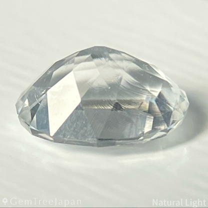 Hyalite Opal 0.566ct / Hungary