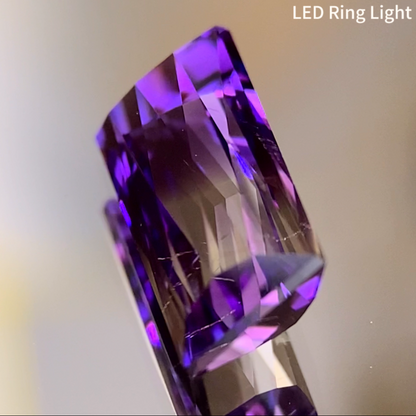 Bi-Color Quartz (Amethyst) 2.09ct