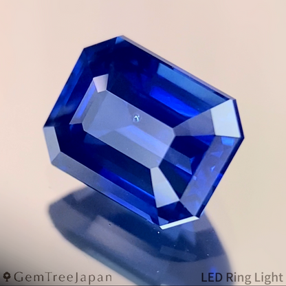 Royal Blue Sapphire 1.138ct / Myanmar (Burma)