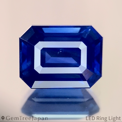Royal Blue Sapphire 1.138ct / Myanmar (Burma)