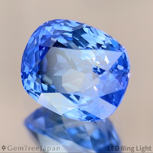 "Sky Blue & Cornflower Blue" Sapphire 2.156ct / Sri Lanka