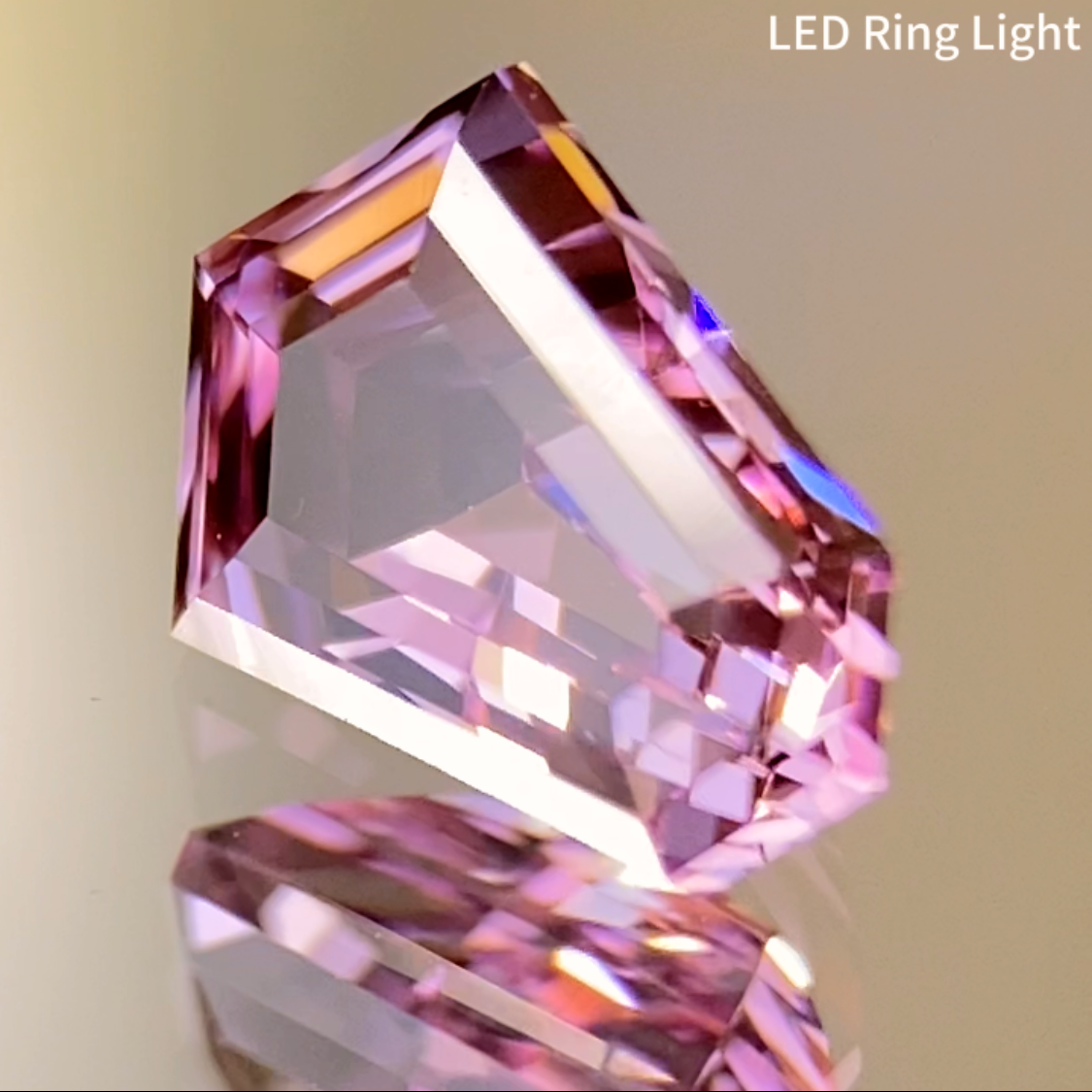 Pink Spinel 0.748ct / Tanzania