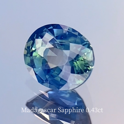 Silky Greenish Blue Sapphire 0.43ct / Madagascar