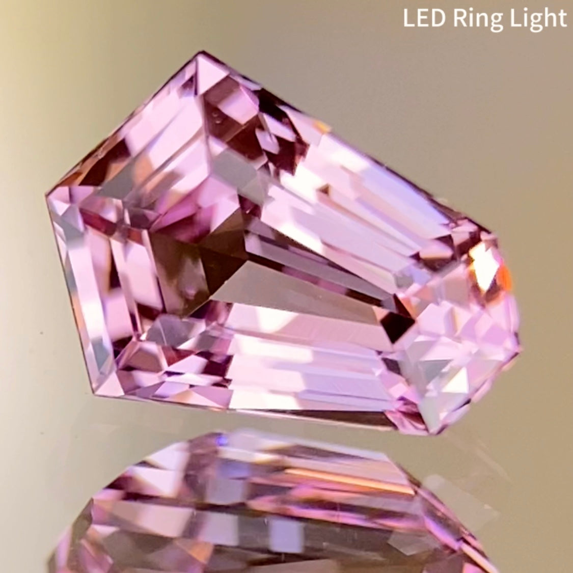 Pink Spinel 0.748ct / Tanzania