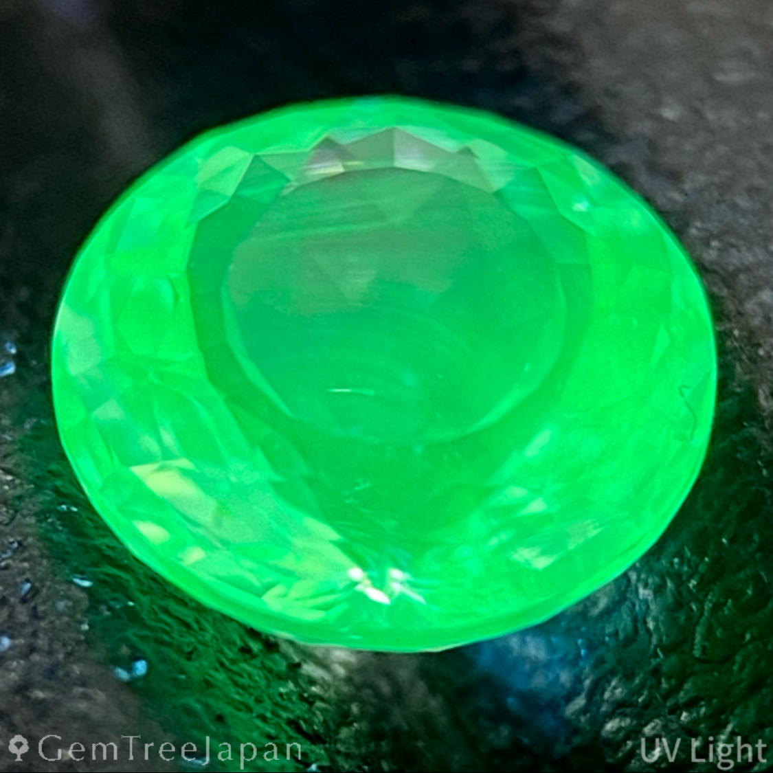 【お客さま専用】Hyalite Opal 0.836ct / Hungary