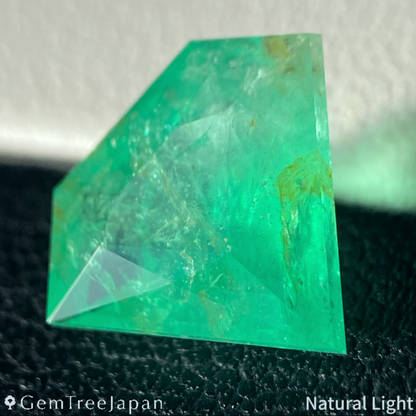 Emerald 3.915ct / Madagascar