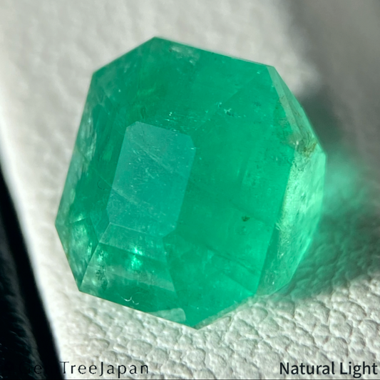 Emerald 3.205ct / Madagascar